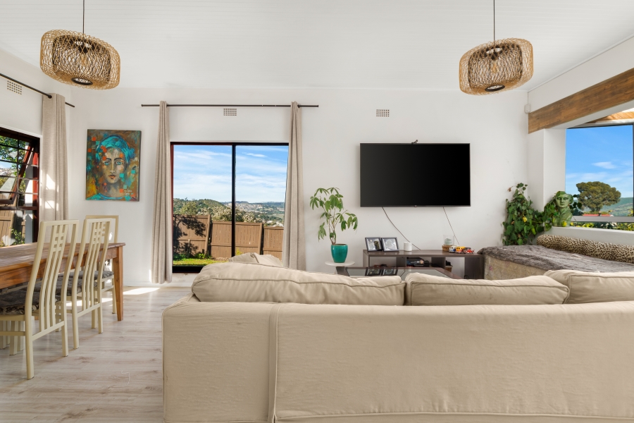 5 Bedroom Property for Sale in Heuwelkruin Western Cape